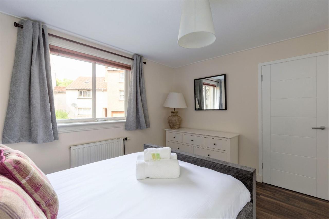 Stunning 1 Bed At Holyrood Palace & Arthurs Seat Edinburgh Dış mekan fotoğraf